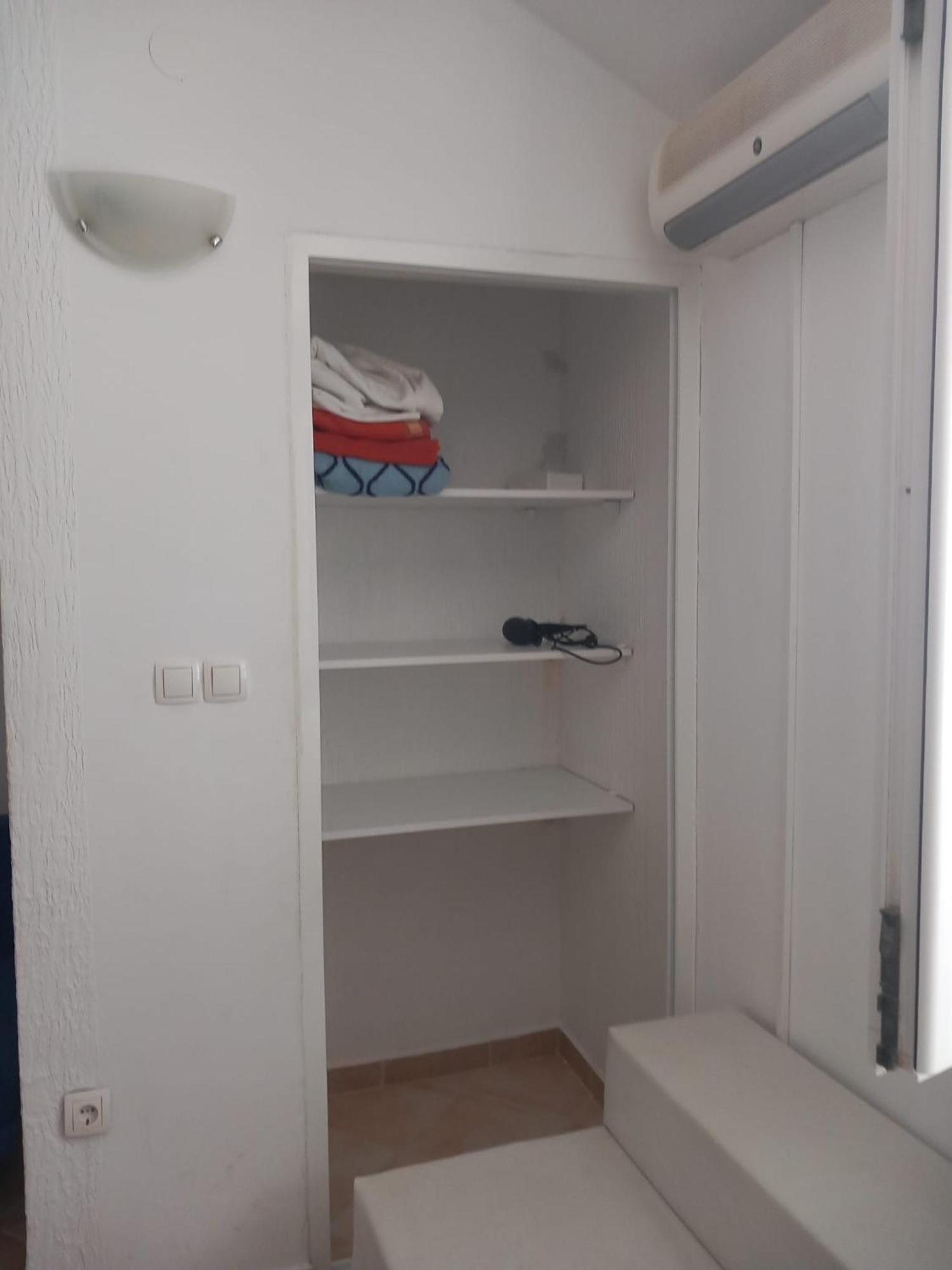 Studio Apartment Bosko Новаля Екстериор снимка