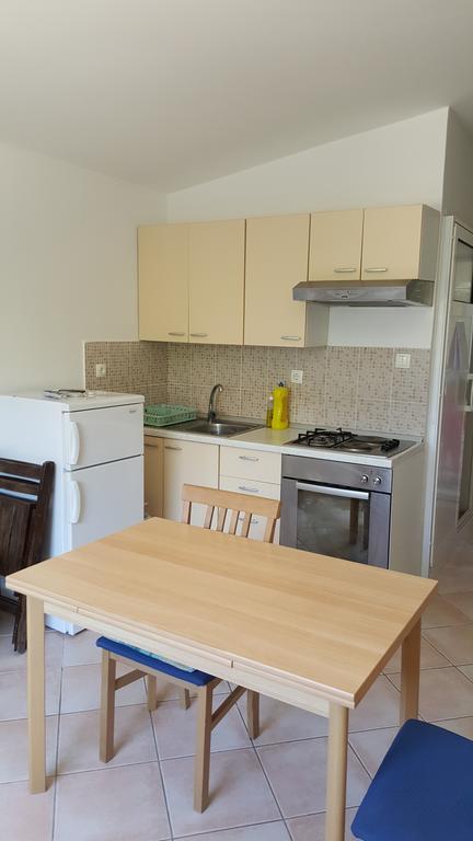 Studio Apartment Bosko Новаля Екстериор снимка