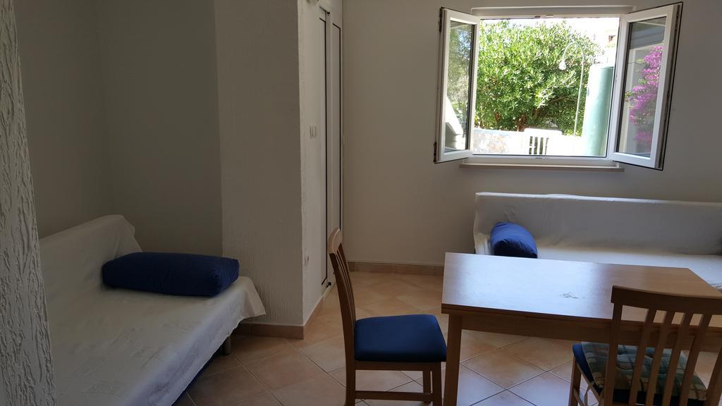 Studio Apartment Bosko Новаля Екстериор снимка