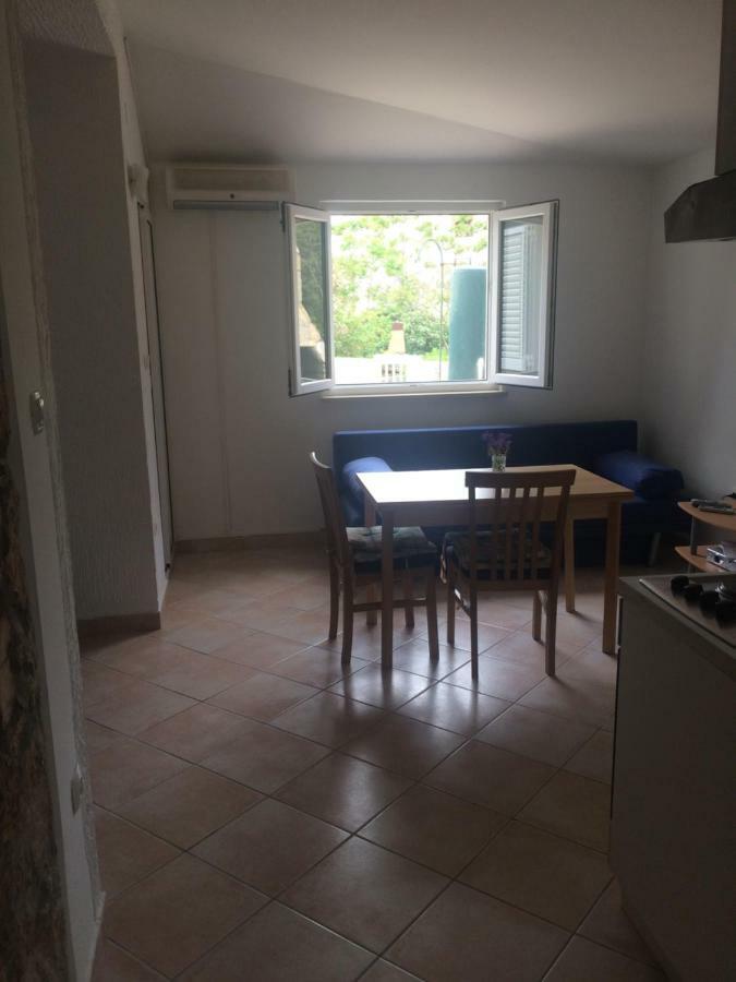 Studio Apartment Bosko Новаля Екстериор снимка